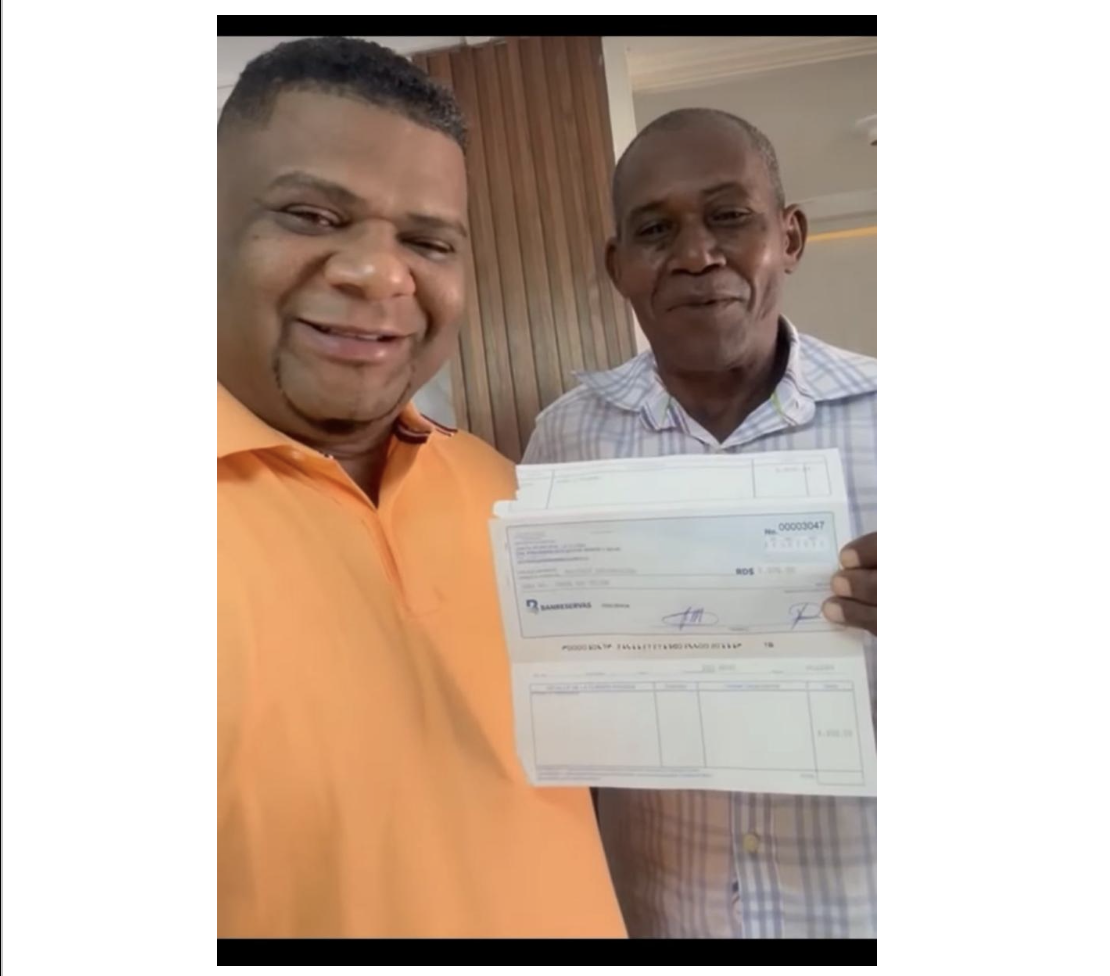 ALCALDE CONTRIBUYENDO SIEMPRE EN AYUDA SOLIDARIA CON PERSONAS DE ESCASOS RECURSOS